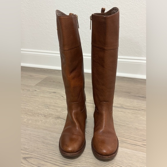 TORY BURCH Kiernan Leather Equestrian Riding Boots Light Brown Tan Logo 7.5 EUC - Picture 11 of 16